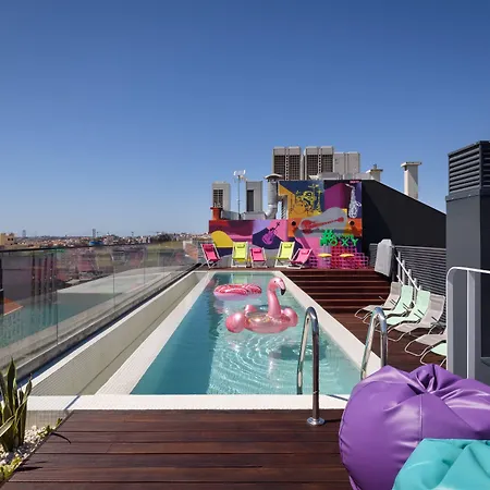 Moxy Lisbon City-2
